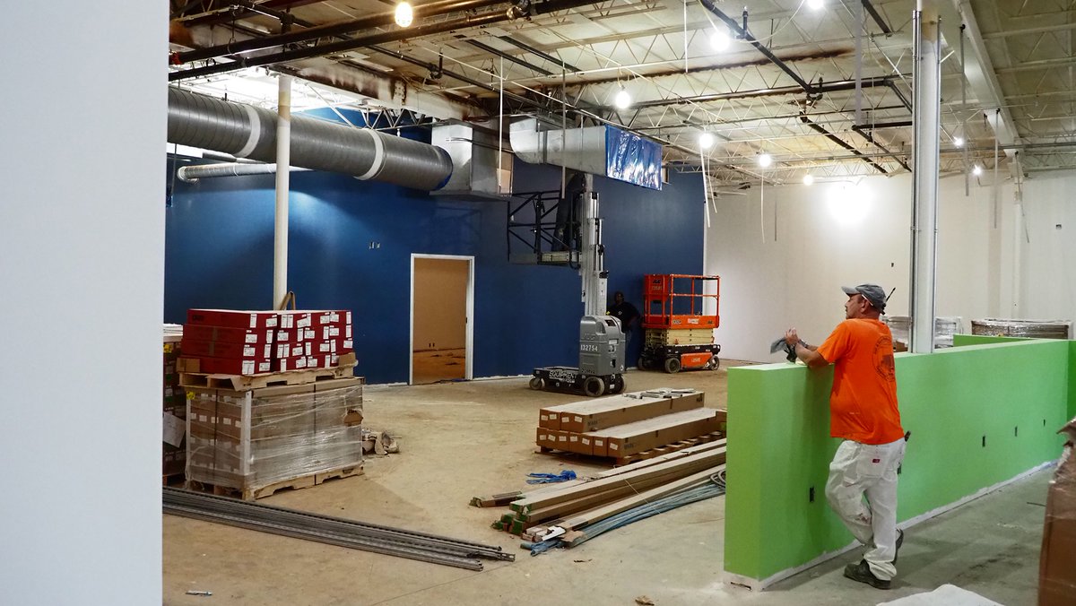cincylibrary's tweet image. The interior of our entirely new Deer Park Branch is taking shape. When it opens later this fall, you&apos;ll have 25,000 square feet of a new library to explore. 🤯 

#NextGenLibrary details: cinlib.org/next-gen-deer-…