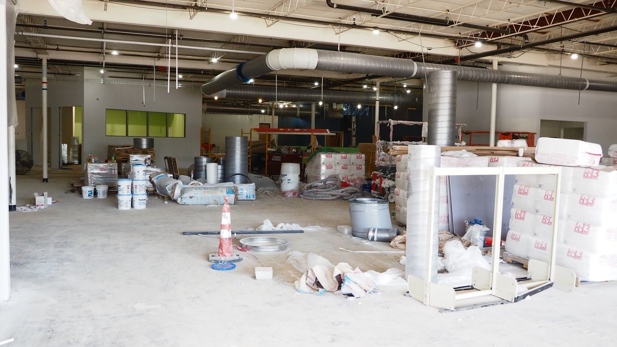 cincylibrary's tweet image. The interior of our entirely new Deer Park Branch is taking shape. When it opens later this fall, you&apos;ll have 25,000 square feet of a new library to explore. 🤯 

#NextGenLibrary details: cinlib.org/next-gen-deer-…