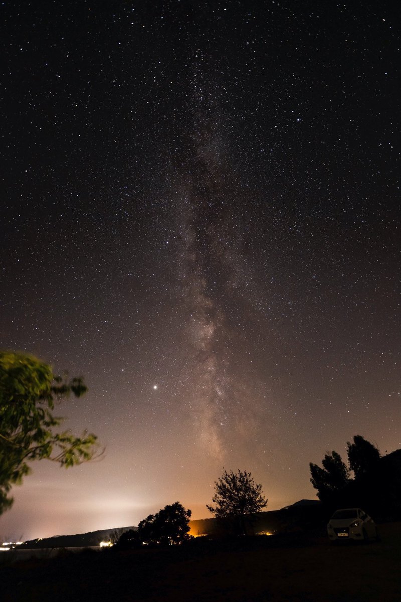 mikesaltsman194's tweet photo. Really wish was back there don’t u @rickfr01 with our awesome #eosr5 and #6dmk2 @CanonUKandIE @CanonGreece @CanonEMEApro @AP_Magazine @DPhotographer @DigitalCameraW @Benbo_UK #liveforthestory #astronomy #astrophotography @SES_Satellites https://t.co/txGIosRB2a