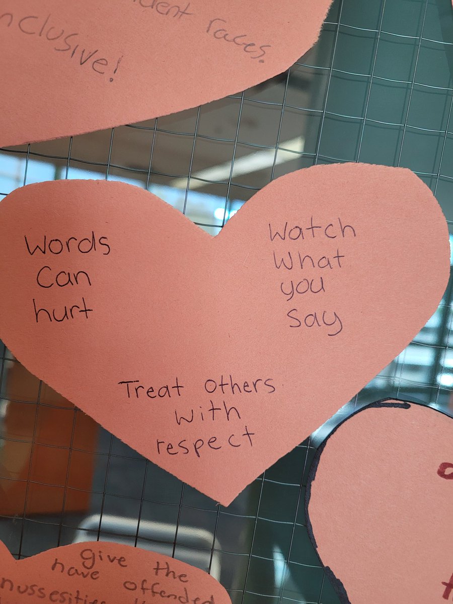 So proud of the students at Willow Landing for recognizing that it is the small things that make a BIG impact.  <a href="/es_barrie/">WillowLandingESBarrie</a> <a href="/FNMI_SCDSB/">SCDSB_IndigenousEd</a> #EveryChildMatters