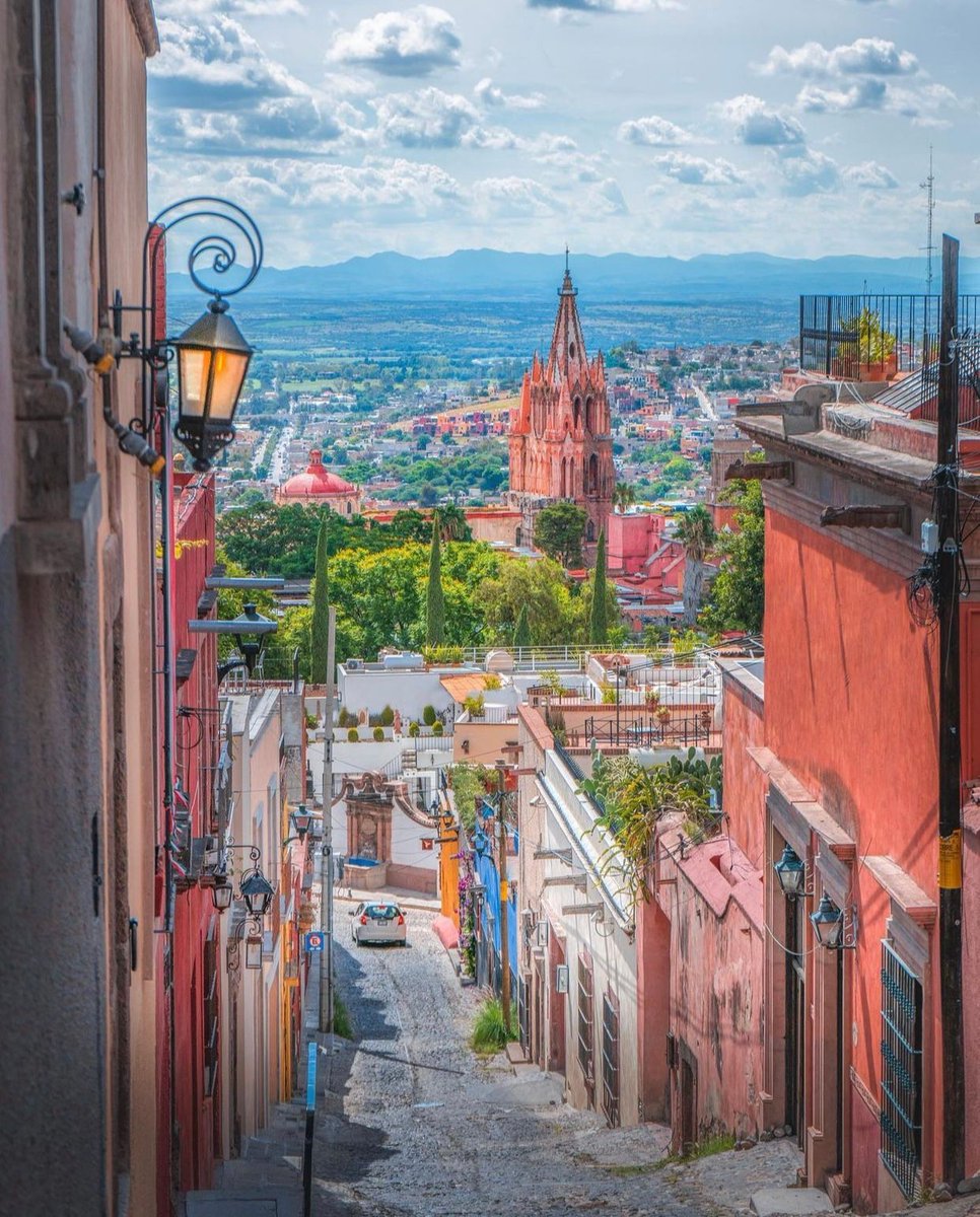 San Miguel de Allende, Mexico 🇲🇽
📸: <a href="/miguelkurz/">miguel kurz</a> | IG