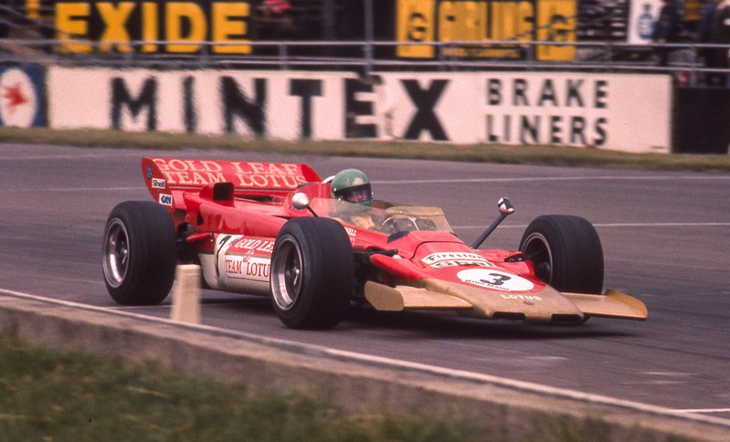 ClubLotusFrance's tweet photo. Date Anniversaire : le pilote suédois Reine Wisell, né le 30 septembre 1941 à Motala, fête ces 80 ans ce jour. Il a piloté en F1 avec le Team Lotus durant les saisons 1970 et 1971. #ReineWisell #F1 #TeamLotus #MyLotus #ForTheDriver @F1 @lotuscars @ClassicLotus @ClubLotusFrance https://t.co/g2pdusx1WW