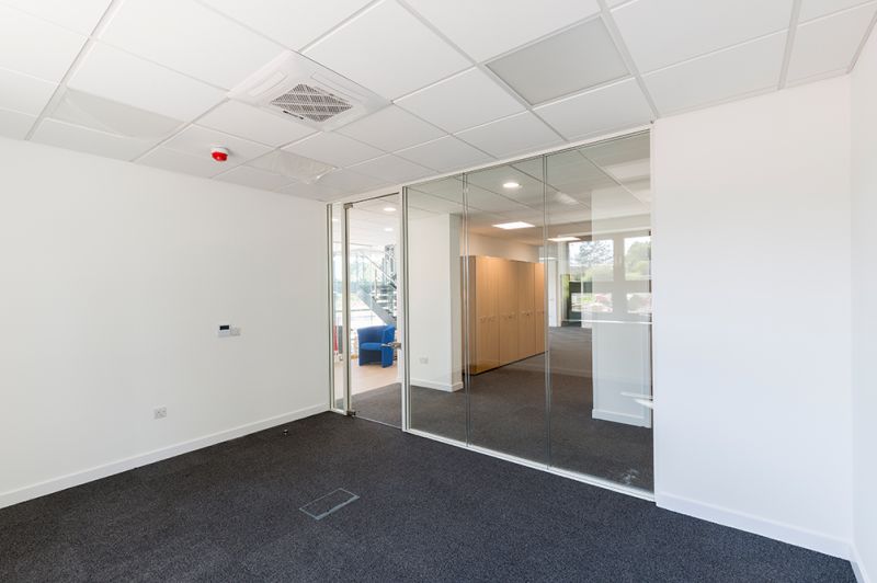 Gt Yarmouth Ceilings tweet media