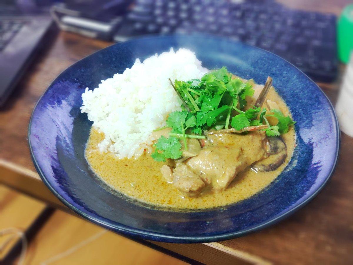 みんなの レモングラス レッドカレー 口コミ 評判 食べたいランチ 夜ごはんがきっと見つかる ナウティスイーツ