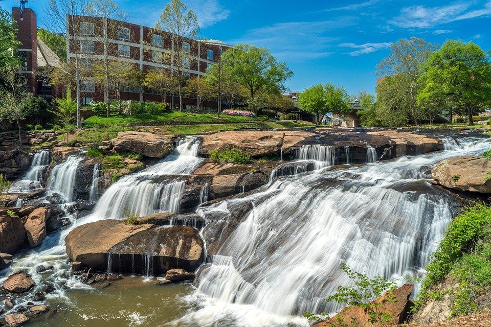 JustaPack's tweet photo. Visit Greenville South Carolina and enjoy exploring the one of the USA's loveliest small cities!
Our guide to Greenville - https://t.co/vrjrWoATMX
@Greenville_SC
#travel #roadtrip #ExploretheUS #TravelLater https://t.co/wpHhcNS3nh