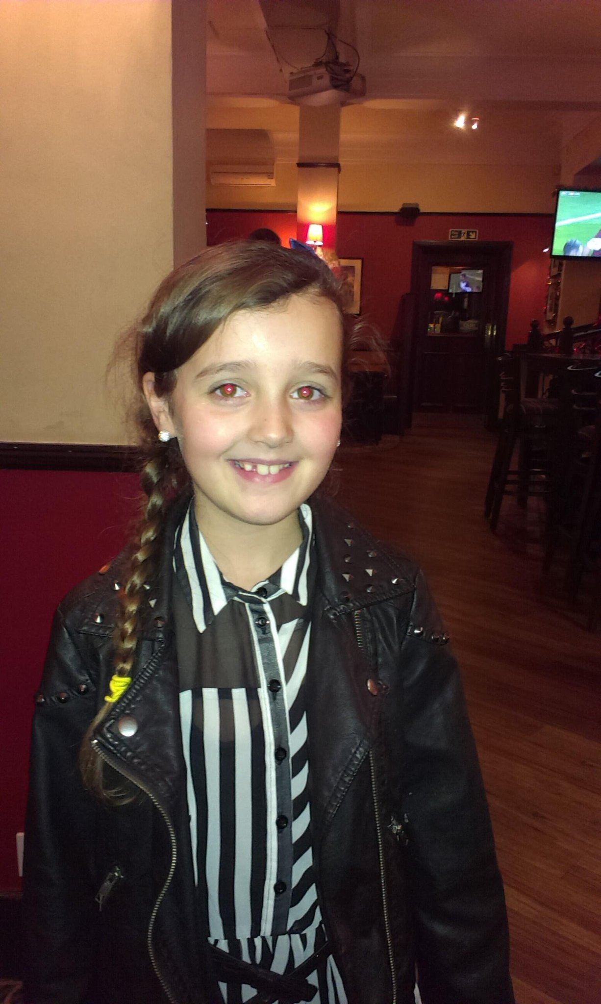 Happy 17th birthday to my gorgeous little/big girl,where has the time gone love you chloe-rose      