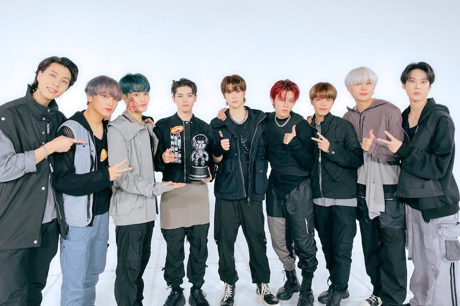 WATCH: #NCT127 Takes #Sticker6thWin On “M Countdown”; Performances By Key, ITZY, AB6IX, And More
soompi.com/article/149111…