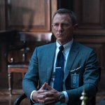 映画007の鑑賞後あるある!顔がりりしくなって口数が減りバーでマティーニを頼むw
