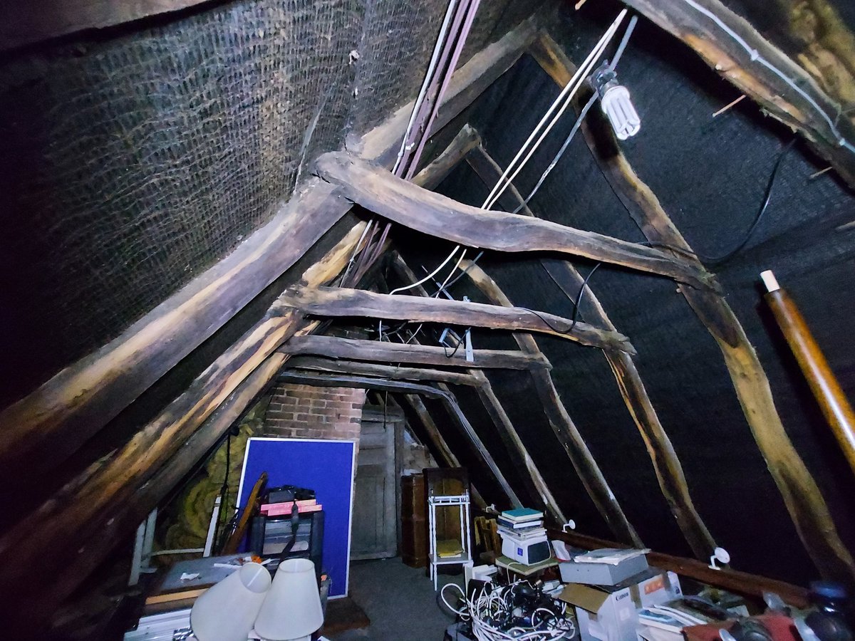 jpwarchaeology's tweet image. Roof structures are often the most untouched parts of a building. They can give us so much info. Here is the roof above services, hall &amp;amp; parlour of a mediaeval house at Kelham. All smoke-blacked from when it was an open hall house. 19thC extension to rear has no sooting.