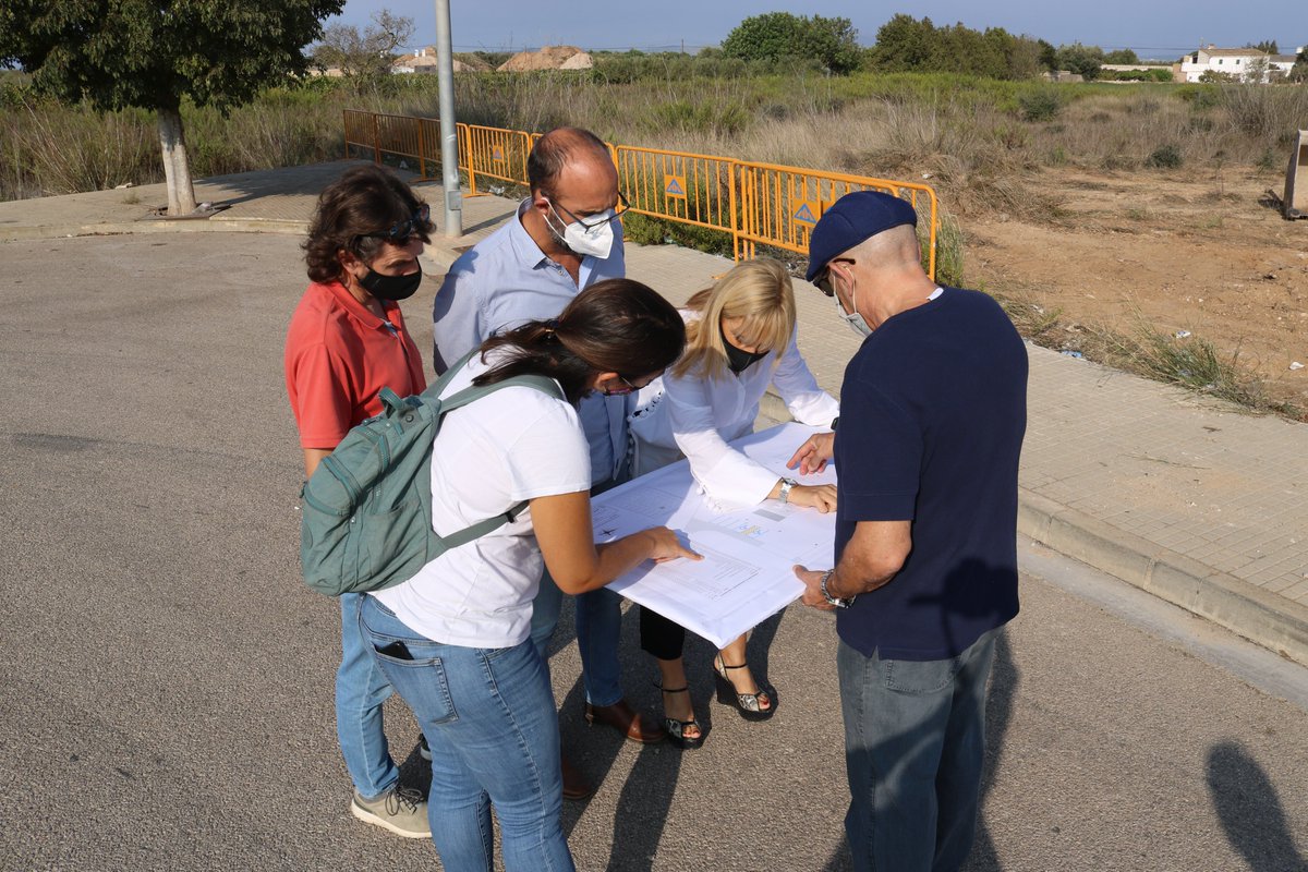 Foravila_IB's tweet photo. Felanitx arranca avui les obres per construir una deixalleria municipal al polígon de Son Colom
https://t.co/l8MaMpb379
#soncolom #deixalleriamunicipal https://t.co/uoEVNnawni