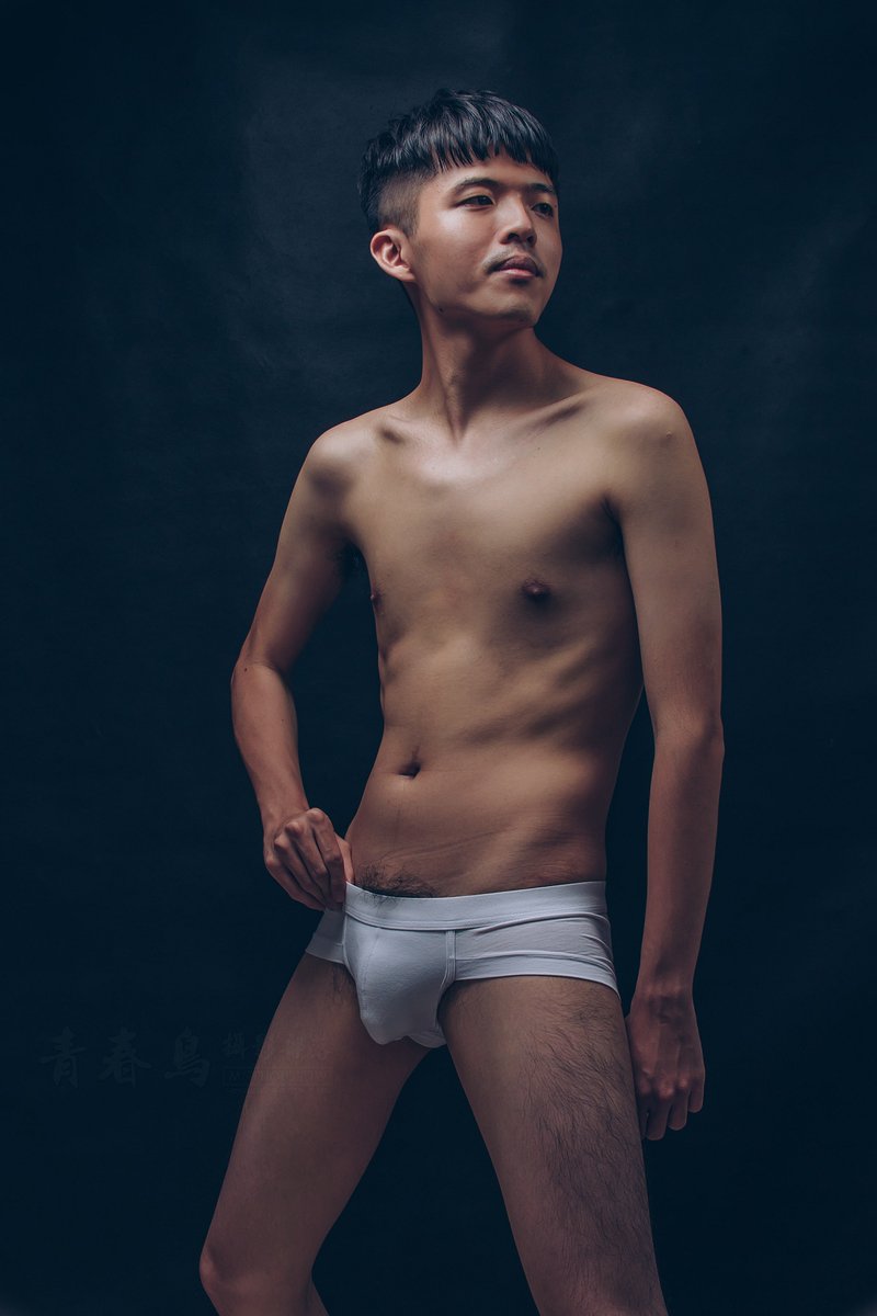 帥氣又可愛的攝影師兼麻豆，快去找他幫攝＠hxuphoto