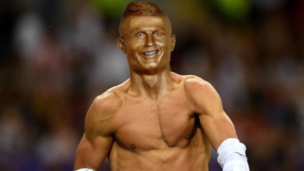 furryhawk's tweet photo. Ronaldo in #eFootball2022 https://t.co/4rQ3TpIi58