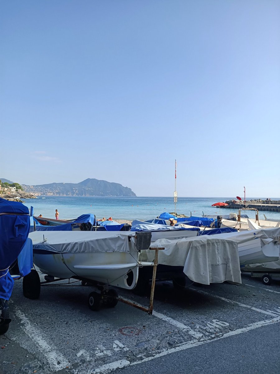 Eziobergna's tweet photo. Oggi fine Settembre cosรฌ
#Ultimobagno https://t.co/99uVVUls1l