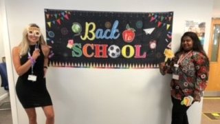 Oldham JCP launched a Back to School campaign supporting employers with #Kickstart vacancies in educational settings. 
We have 7 starts so far and offers have been made for other roles! 👍