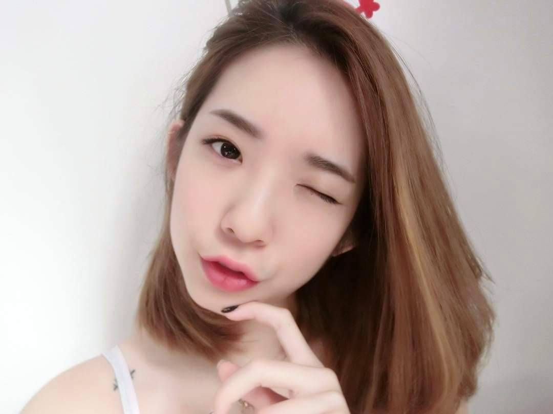 รู้มั้ย... ว่าเหงามาก💫💫