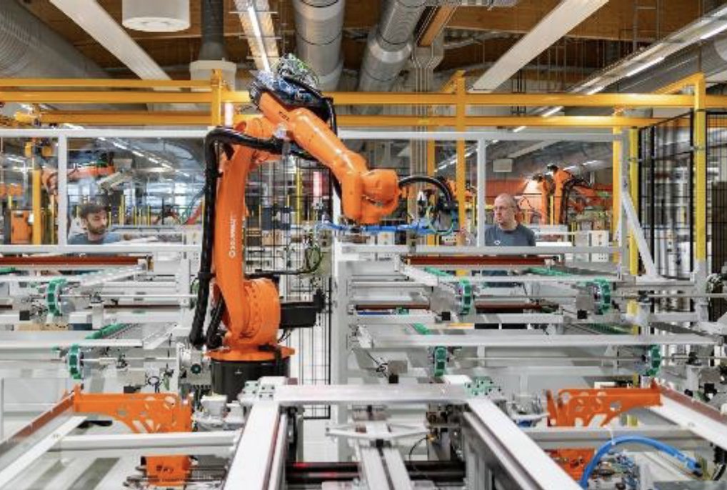 PHOTOVOLTAÏQUE : Nouveaux sites de production pour Solarwatt en Allemagne journal-photovoltaique.org/les-actus/nouv… <a href="/SOLARWATTFrance/">SOLARWATT FRANCE</a>