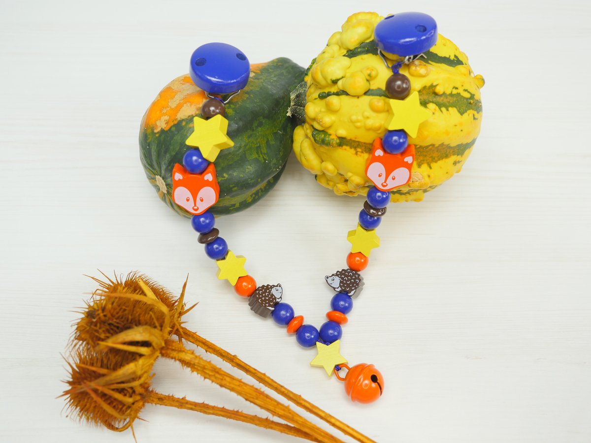 Schnulliketten's tweet photo. 👉 https://t.co/SEr8J9Yqgn 😊 https://t.co/NojIQit1eY

🌟 #Kinderwagenkette mit #Motivperle Fuchs 🦊 &amp; Motivperle Igel 🦔
🌟 #pramchain w/ fox #motifbead 🦊 &amp; hedgehog motif bead 🦔

#schnullerkettenladen #schnullerkettenladenberlin #babyaccessoires #babyaccessories #buggychain https://t.co/4OR4eX25tQ