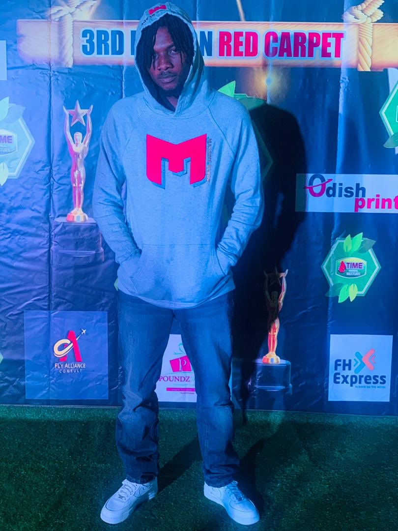 TabletGh4's tweet image. The Goal is to grow so strong on the inside.. that nothing on the outside can affect your inner wellness without your conscious permission 👽🔯
#BEC
#LEGOO
Unstoppable...98% loading 🔥🔥🔥