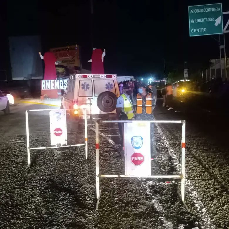 #29Sep Se realizó prevención en la inauguración de la rehabilitación de la Av. Cuatricentenaria con la presencia del Protector del Tachira Diputado Freddy Bernal. 
#ZoedanTáchira 

<a href="/PCivil_Ve/">Protección Civil</a> <a href="/PCMerida_Ncnal/">REDAN LOS ANDES - Protección Civil Nacional</a> <a href="/FreddyBernal/">Freddy Bernal</a> <a href="/Juntosxtachira1/">Juntos por Táchira</a>