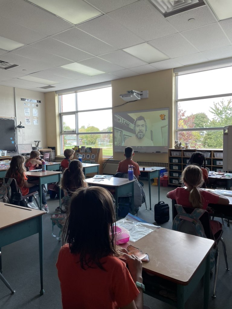 Today we are taking the time to learn and reflect on this National Day for Truth and Reconciliation with David A. Robertson. #EveryChildMatters @DebbieDonsky #tdsb