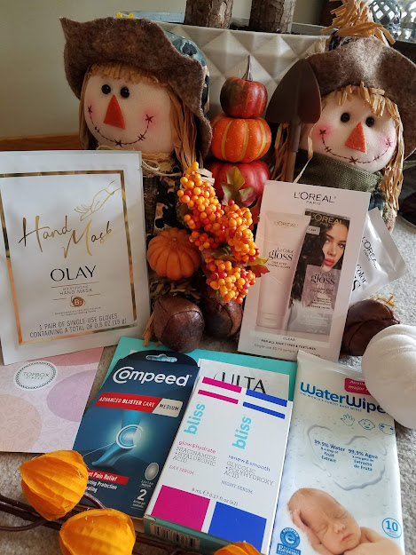 LucyHuertas3's tweet photo. My free sample arrived just yesterday it was my perfect birthday gift. As you know #Ulta has a gift for your birthday you just have to be a member unpaid 😂advert.#blissampmserumduo #sampleroi #samplerlove #WaterWipes #pinchme #Compeed   #LoreaLparis  #TopboxCircle #OlayHandMask. https://t.co/tLBErrZXrd