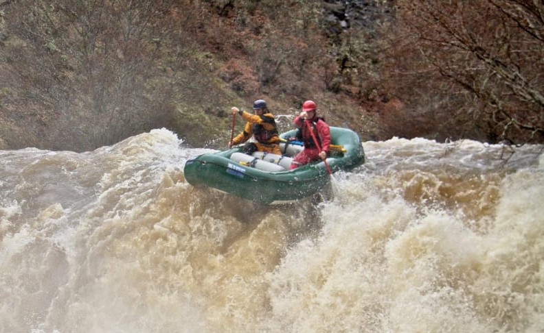 Flowing from Mt. Adams to the confluence with the Columbia River Gorge in southcentral Washington

Read more on our blog: salamanderpaddlegear.com/blog/the-wests…

#salamanderpaddlegear #rivertrip #rafting #whitewaterrafting #idahowhitewater #raftingtable #firepan #floattrip