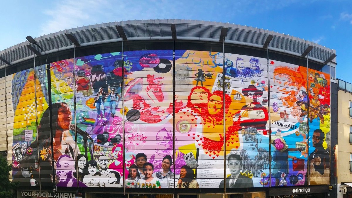 TowerHamletsNow's tweet photo. We’re welcoming back the local community with @RichMixLondon and @paintthechange’s new Culture for a Changing City Community Mural, which is made up of 100+ self portraits &amp; artwork from people in Tower Hamlets: https://t.co/mpLKAr2KgK #CultureForAChangingCityMural #WelcomebackTH https://t.co/E9aNamt9kE