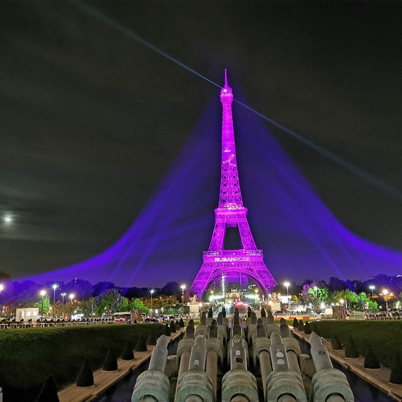 🇫🇷 H-24 avant le lancement de la 28ème campagne #OctobreRose de lutte contre le cancer du sein 🎀 Comme chaque année depuis 2014, je m'illuminerai en rose ! 😍👇 
toureiffel.paris/fr/actualites/…
<a href="/RubanRose/">Ruban Rose</a> <a href="/Paris/">Paris</a> #TousConcernés #OctobreRose2021