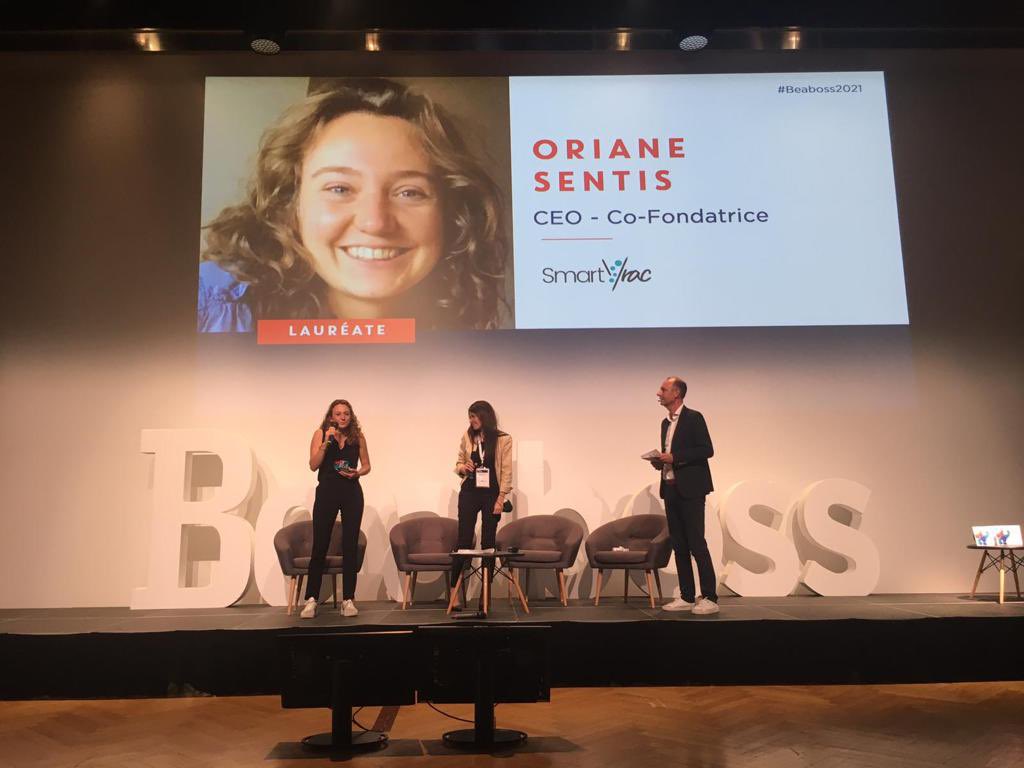 EntrePros_BNPP's tweet photo. 🎬 Clap de fin de l’évènement #BeABoss2021 by @Beaboss_mag et #ConnectHers @BNPParibas ! 

👏🏻 à toutes les finalistes et aux 3 #entrepreneures lauréates de cette grande finale : @OrianeSentis (@VracSmart)♻️🛒, @marienagy69 (@reus_eat)🍴, Marine Bocabeille (@LesMiniMondes) 📚🗺 https://t.co/rz4Um99uyd