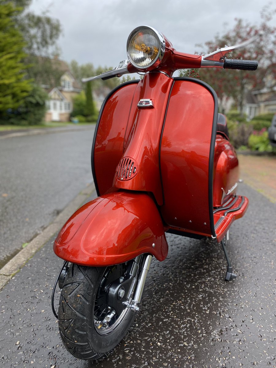 robert2burns's tweet photo. She’s nearly done… bit of dry weather to test ride and we should be good to go… #eibar #lambretta #rt195 #reedvalve #2strokefullthrottle https://t.co/IhheJp8qNZ