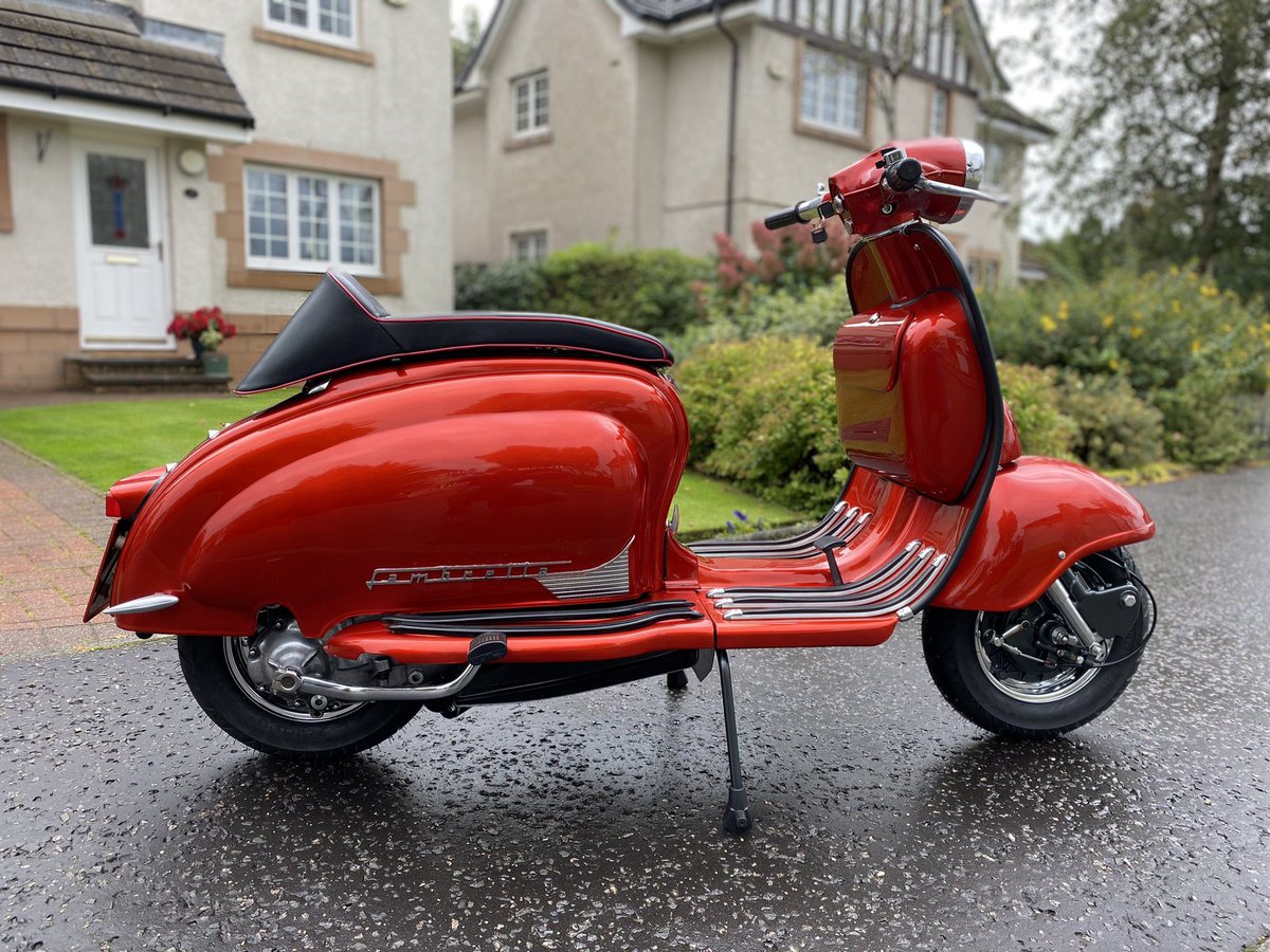 robert2burns's tweet photo. She’s nearly done… bit of dry weather to test ride and we should be good to go… #eibar #lambretta #rt195 #reedvalve #2strokefullthrottle https://t.co/IhheJp8qNZ