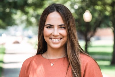 SCWarrior_SB's tweet photo. Happiest of birthday’s to this wonderful assistant coach!! @EmaleeOverbay40 We hope you have a great day! #birthdayqueen https://t.co/IgphaCyMTx