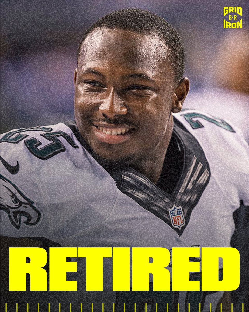 brgridiron's tweet photo. After 12 professional seasons, six-time Pro Bowl RB LeSean McCoy signed a one-day contract to retire with the Eagles 🦅 https://t.co/O9EtTvZkSz