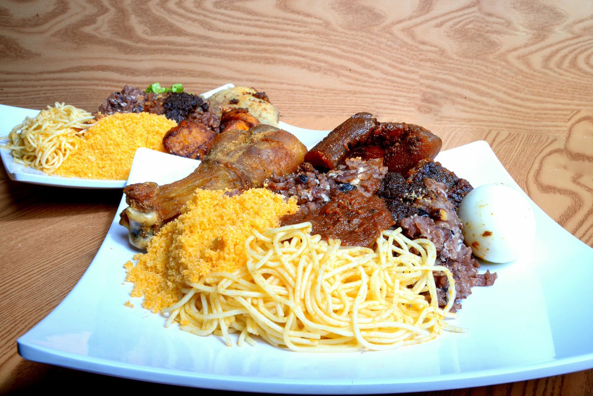 odotastic's tweet photo. @ekua_beatrice Awww! Next time try Zongo Flavor. We are beside Cheezzy Pizza, Haatso Flowers. You won't regret it

https://t.co/4jIR642N0j https://t.co/MrMgQyDF0r