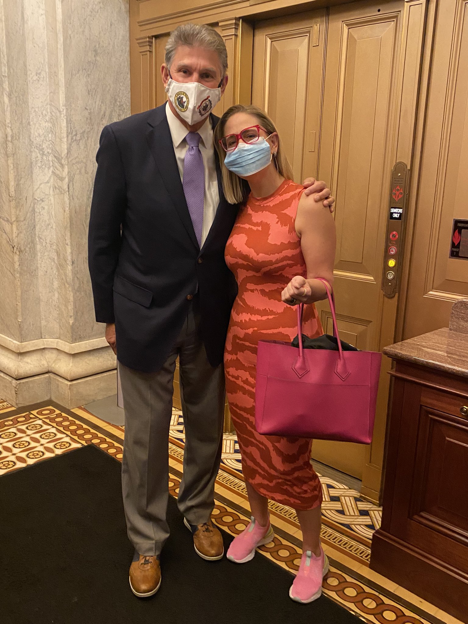 Manu Raju on Twitter: "Headed up to Senate votes now. Sinema says her