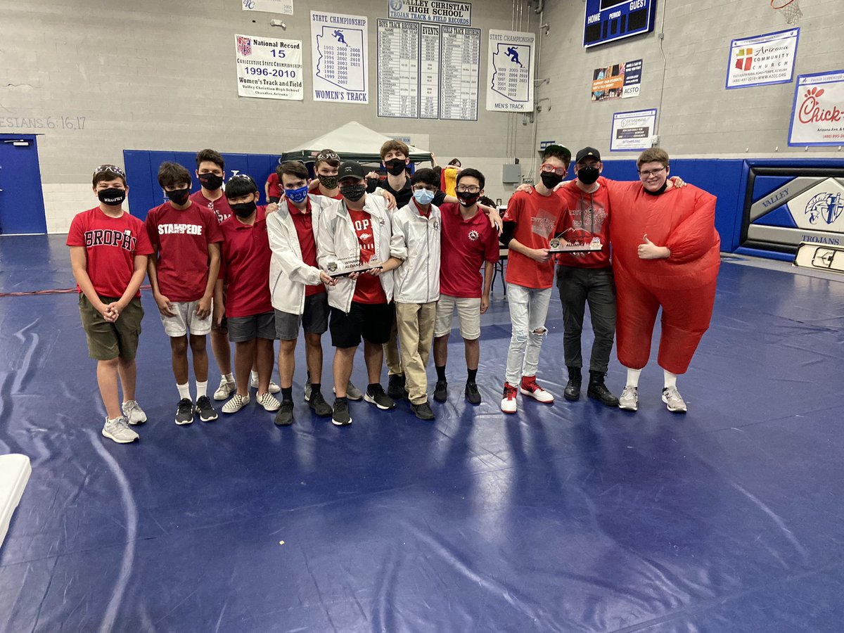 Recap of last season at the Ultimate Goal reunion tour in Arizona, CMB and Broncobotics for the Alliance win!