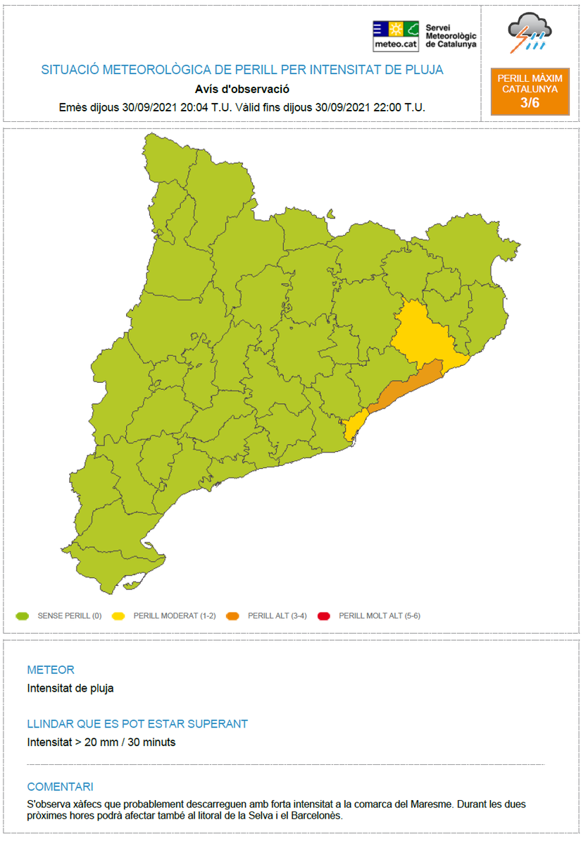 meteocat's tweet photo. ⚠ Avís d'observació per intensitat de pluja ⚠

S'observen xàfecs que probablement descarreguen amb intensitat forta a la comarca del #Maresme. Durant les dues pròximes hores podran afectar també al litoral de la #Selva i el #Barcelonès. https://t.co/U9SrjyV4vm