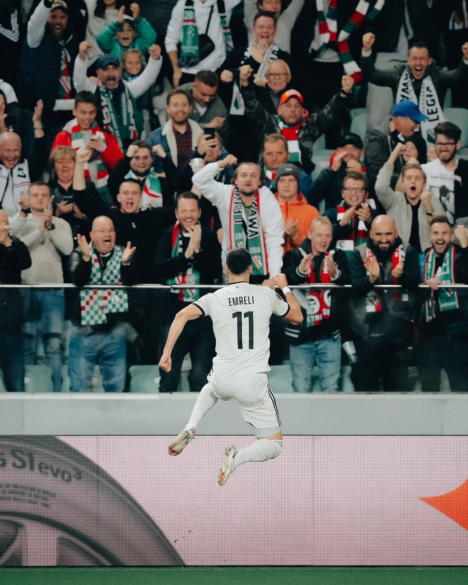 EmreliMahir's tweet photo. What a night 🔥🔥🔥 https://t.co/TvPKcaN7vF
