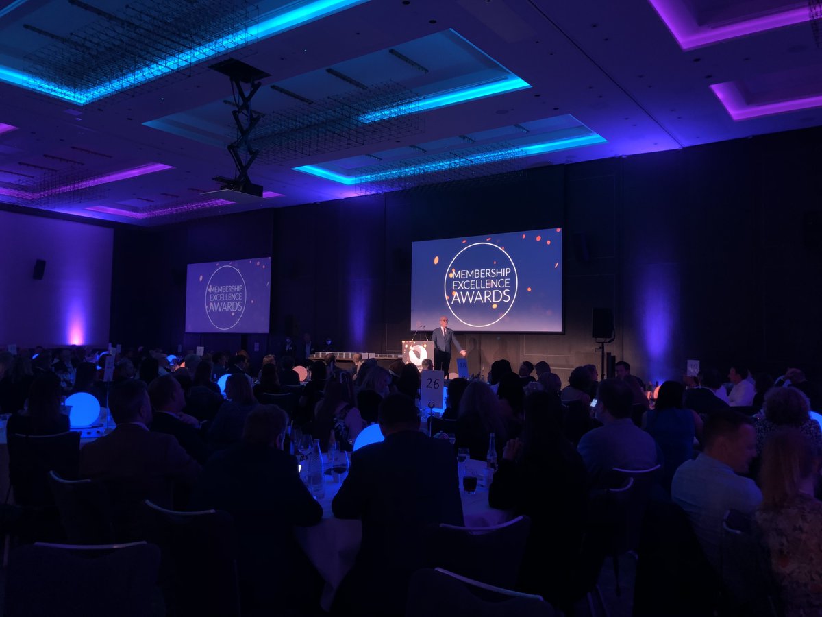 The IPSE team is having a fantastic time at the #MemcomAwards tonight and the <a href="/memcomUK/">Memcom</a> awards ceremony is now underway! 🤞