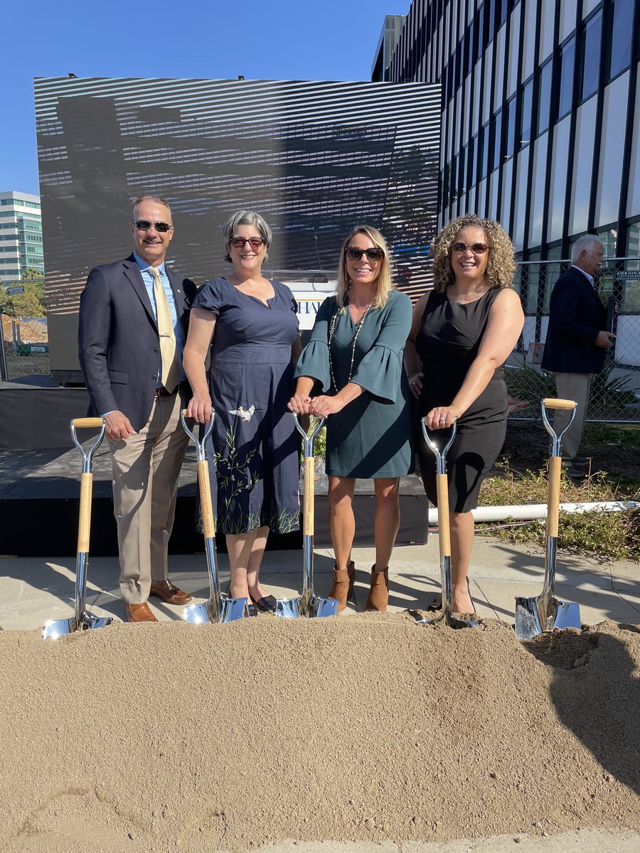 Members of the California leadership team attended a groundbreaking for Prebys Innovation and Education Center <a href="/sharphealthcare/">Sharp HealthCare</a> in #SanDiego. <a href="/CoxComm/">Cox</a> is a proud contributor! #LifeAtCox