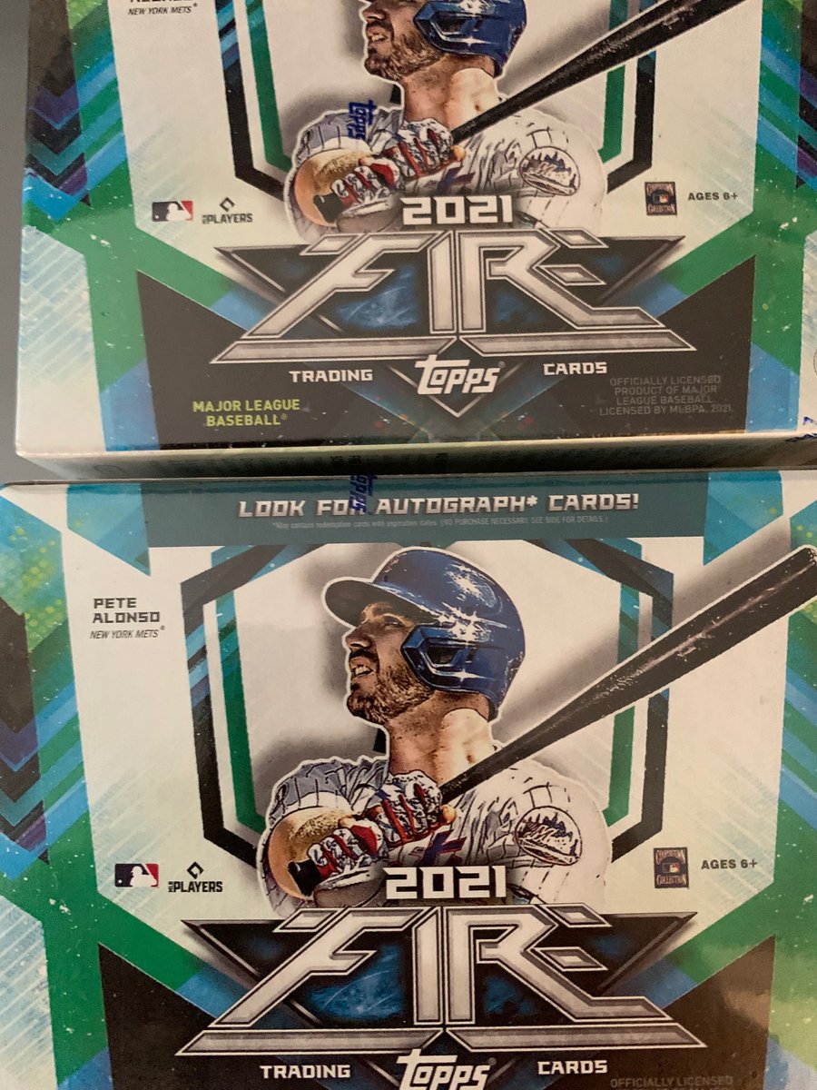 CardPurchaser's tweet image. It&apos;s a good day for a 2021 Topps Fire blaster box giveaway! Winner gets two!

To enter just 
1. Retweet this tweet
2. Follow @CardPurchaser 
3. Like this tweet

Winner drawn randomly October 2 at 9pm Central