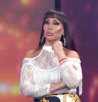 augusetchart's tweet image. vieron que en el juego del calamar no hay ningún personaje LGBT+, pésimo servicio mi puntaje es un 0