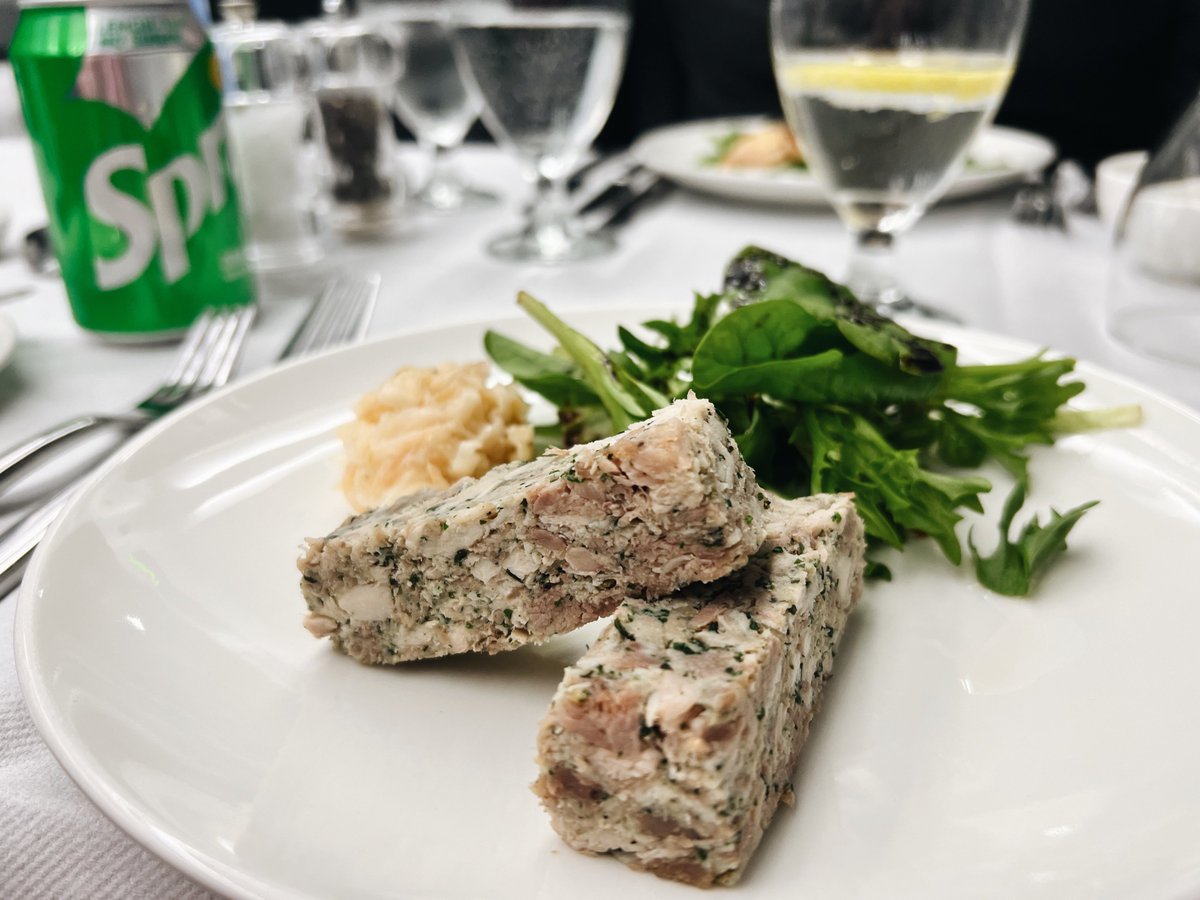 Tom Bell tweet media