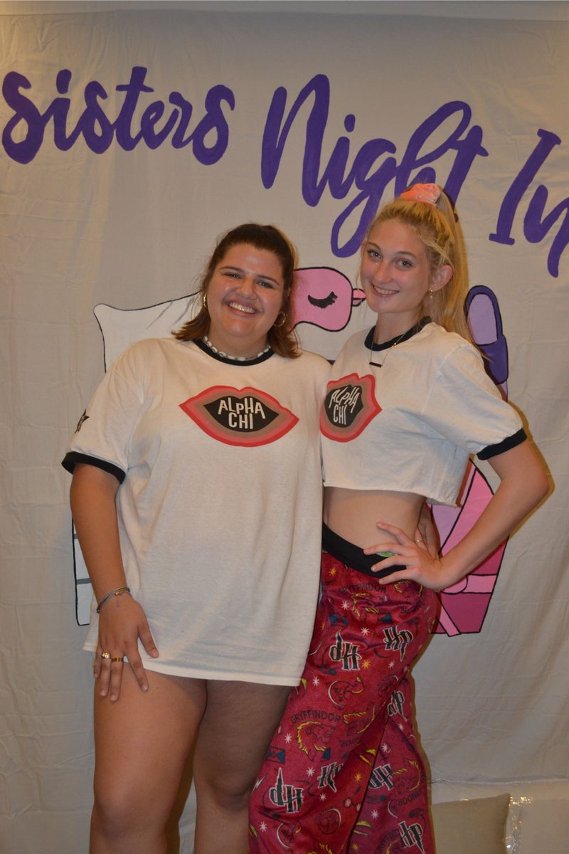 FGCU Alpha Chi Omega tweet media