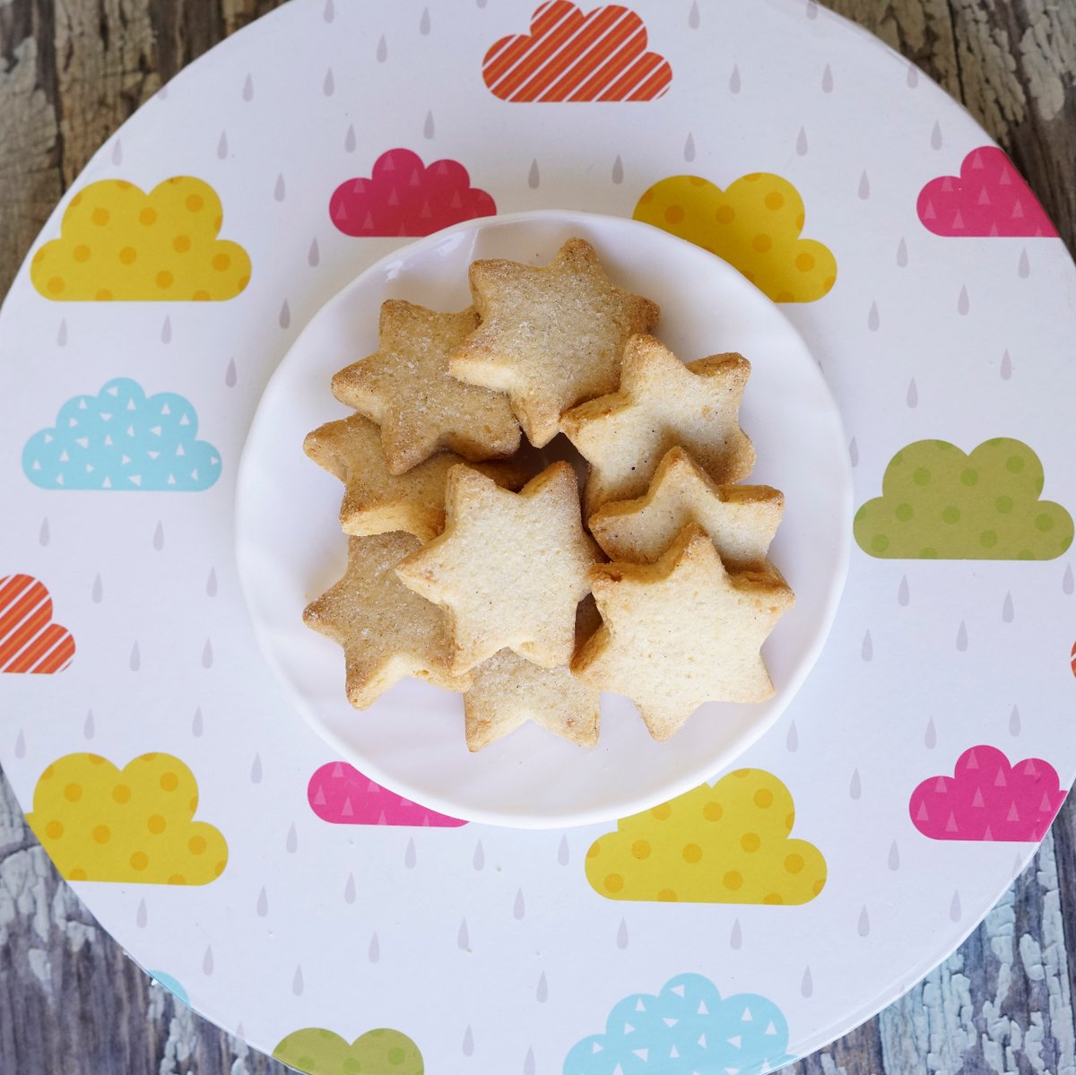 can_pons's tweet photo. ✨Pastas de todos los sabores y colores 🌈 crespells, pastissets...😋😋 ¿Cuáles son vuestras favoritas? 

#galletasartesanales #pastasartesanales #galletas #pastissets https://t.co/Oe9qtxR8eG