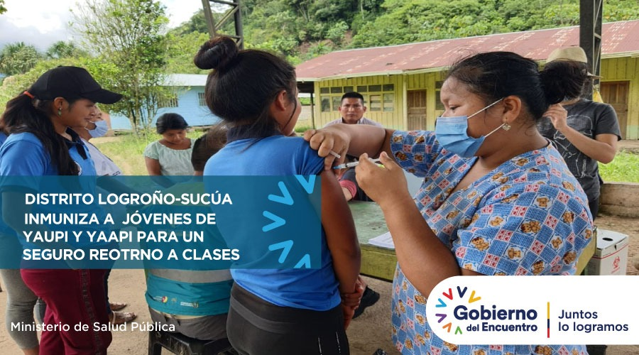 saludazuay_'s tweet photo. #Logroño | El Distrito de Salud #Logroño #Sucúa, coordina con @Educacion_Ec y líderes de las comunidades de #Yaupi y #Yaapi, para la inmunización contra la #COVID19 en los adolescentes, con el fin de reiniciar sus clases en las aulas. #JuntosLoLogramos https://t.co/yxLVsANij9