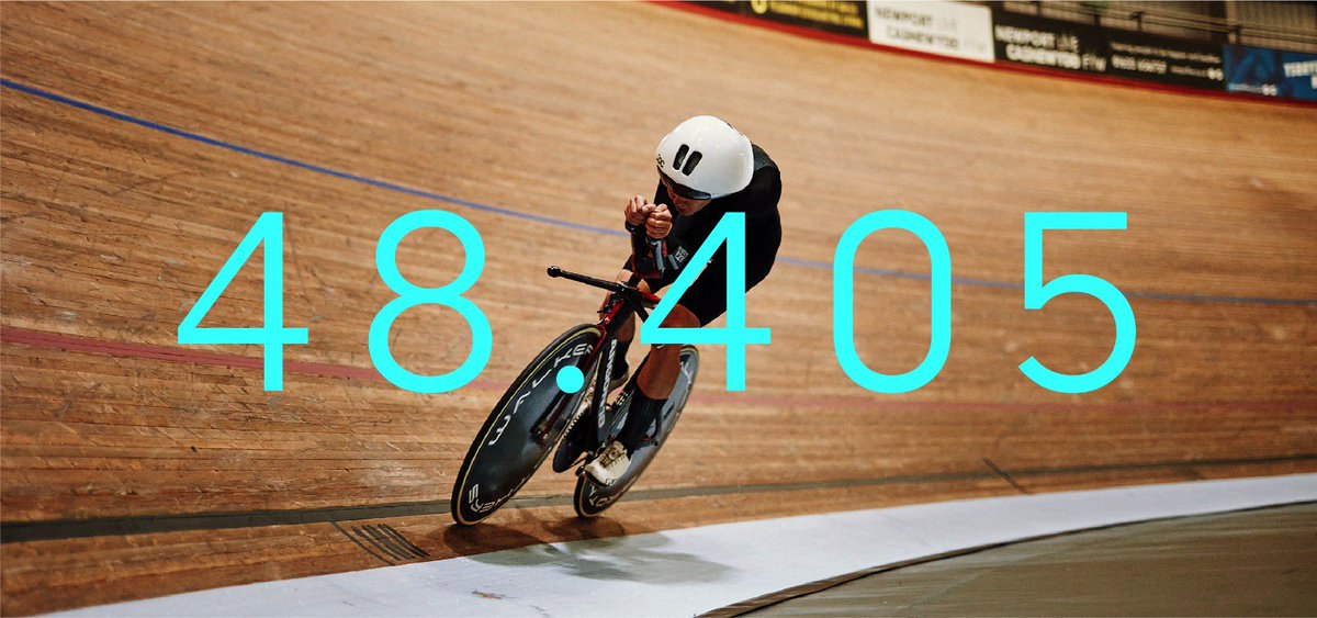 LeColUK's tweet photo. NEW WORLD RECORD!

Congrats @JossyLowden!
We’re so proud of you 🥰

#RideFasterRideFurther #LeColHour #GoJoss #UCIHourRecord #WorldRecord https://t.co/iEhKwcsOvO