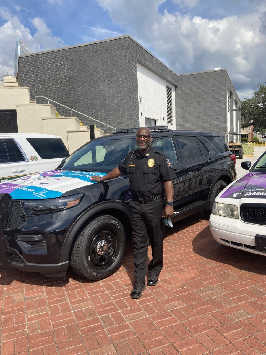 FAMUPD1's tweet photo. October is Domestic Violence Awareness. On September 29, 2021, FAMU Police Department and LCSO, TPD, FSU, and TCC joined forces to "End the Silence on Domestic Violence." 
Always be ready to help friends who may be in danger.
#DVCC #FAMUPD #EndtheSilence https://t.co/6uQzsbk8OL