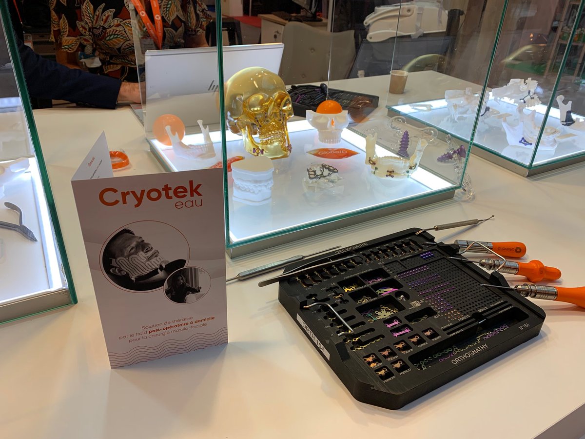 RegisProvignon's tweet photo. [SFSCMFCO 2021] L'équipe Global D vous accueille sur notre stand du 30 au 2 octobre. #globald #maxfac #Besancon #revelezlapersonnalitedevospatients https://t.co/zT6GlpO6k8