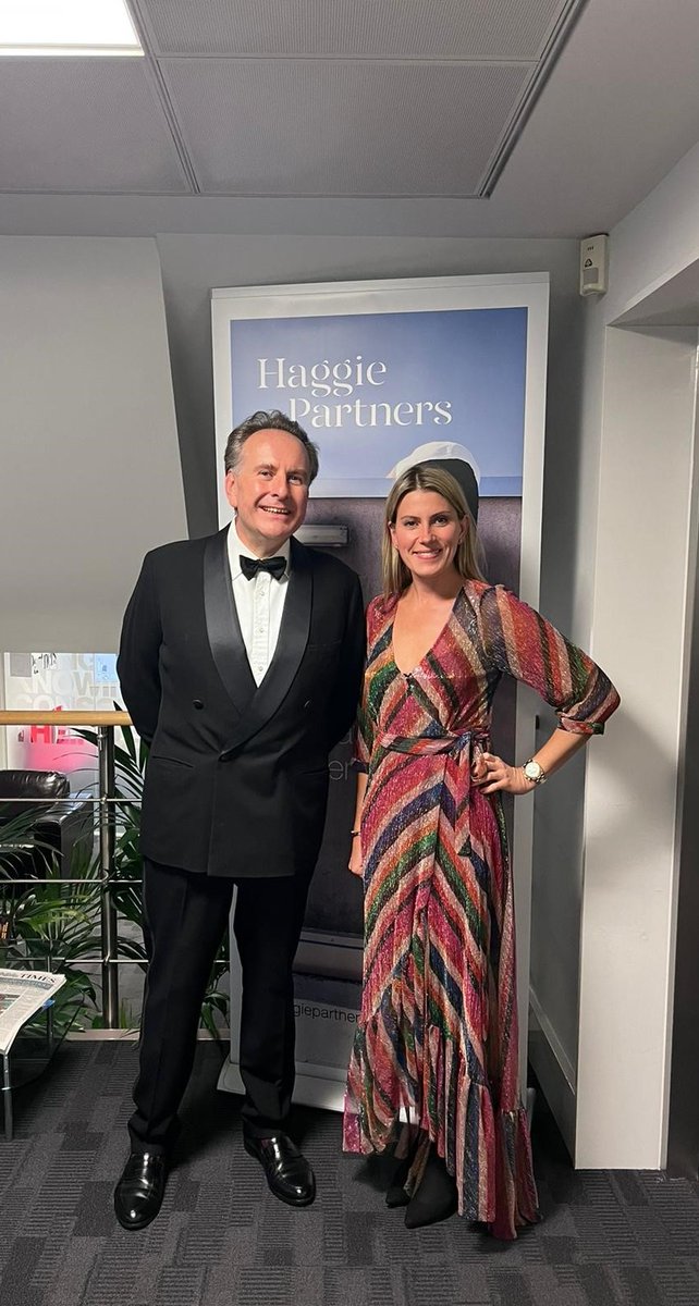 HaggiePartners's tweet photo. Haggie Partners' very own @DamianBeeley and our new business development director, Ewelina Kudla, all dressed up and ready to go to The London Market Dinner - 'Protect Our Planet' 2021 @LMAppeal 🍸 #notimettodine https://t.co/nK3x8eWKBL